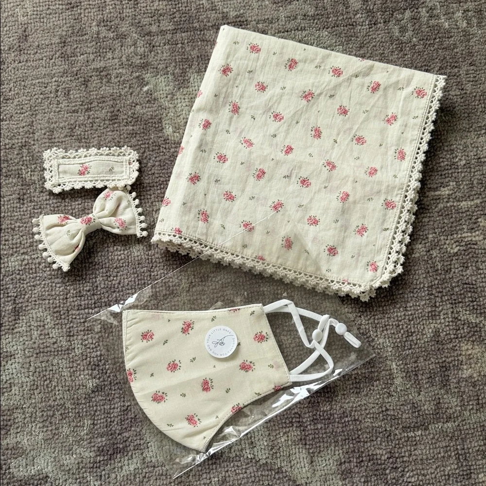 Floral Children’s Accessory Set - Cream and Pink